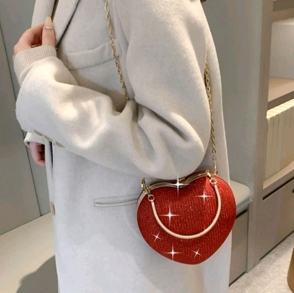 Bling Glitter Heart Novelty Bag - Picture 3 of 9